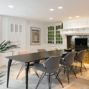 TOOON. Table Rectangular